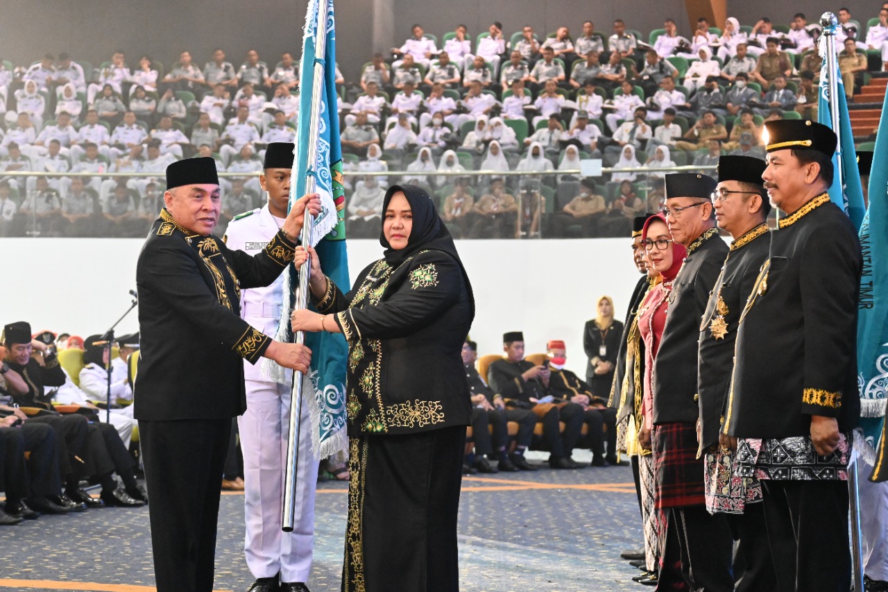 Wabup Masitah Hadiri HUT  ke 66 Kaltim, Paser Raih 7 Panji - Panji Keberhasilan Pembangunan   