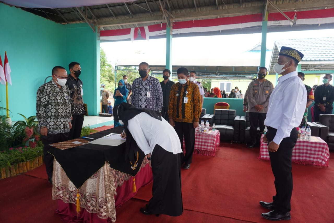 Lantik BPD 3 Desa di 3 Kecamatan, Romif Berpesan Serap dan Aplikasikan Aspirasi Dalam Bentuk Program dan Kegiatan