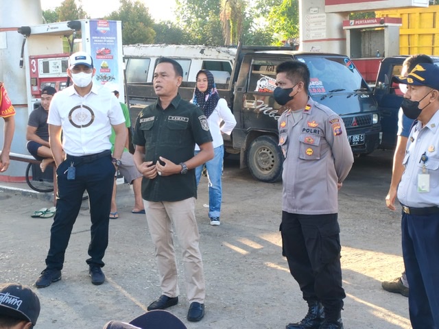 Tanggapi Keluhan Masyarakat, Camat Guntur Hasilkan Kesepakatan Amburadul SPBU KM 4 