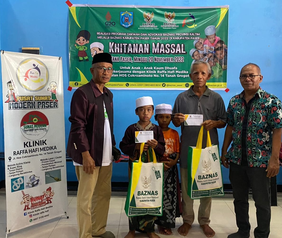 BAZNAS Paser Khitan 55 Anak Dhu'afa