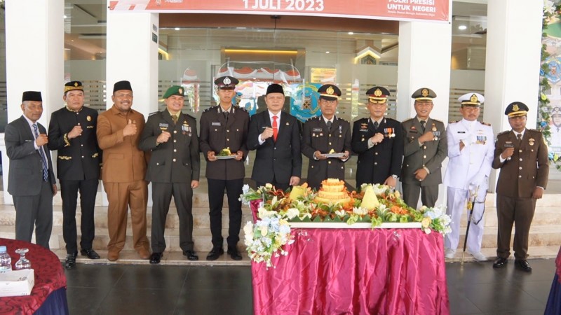 Syukuran HUT KE 77 Bhayangkara Dilaksanakan di Kantor Bupati