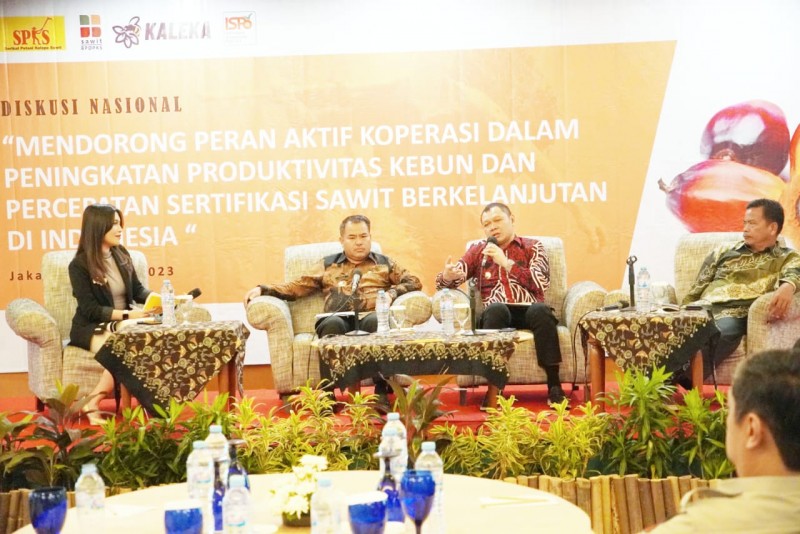 Bupati Paser Dorong Petani Sawit Miliki Sertifikat ISPO dan RSPO