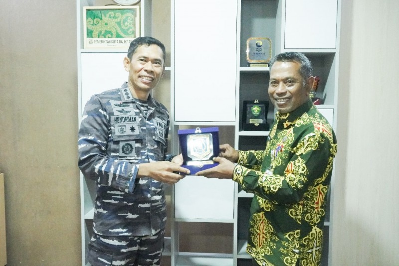 Danlanal Datang ke Paser Bahas Lahan untuk Mako Pos TNI AL