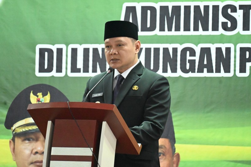 Lantik Yusuf Sebagai Kadis Perindagkop UKM, Bupati Sampaikan Harapan Khusus