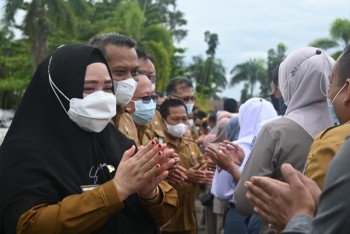 Wabup Ajak Pegawai Tingkatkan Pelayanan Semakin Baik Wujudkan Paser MAS