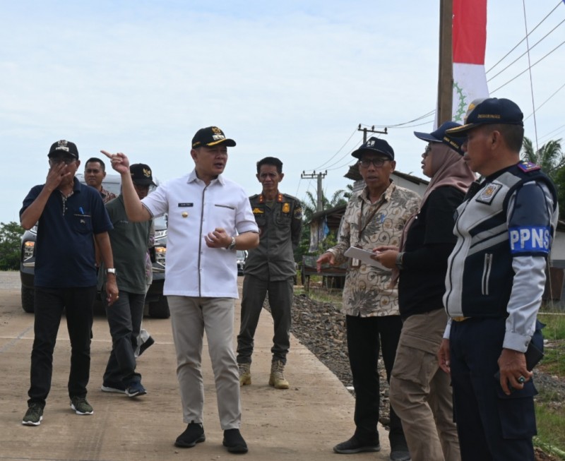 Bupati Puas Dengan Peningkatan Jalan di Long Pinang - Bekoso, Hasil Sesuai Dengan Laporan Kades