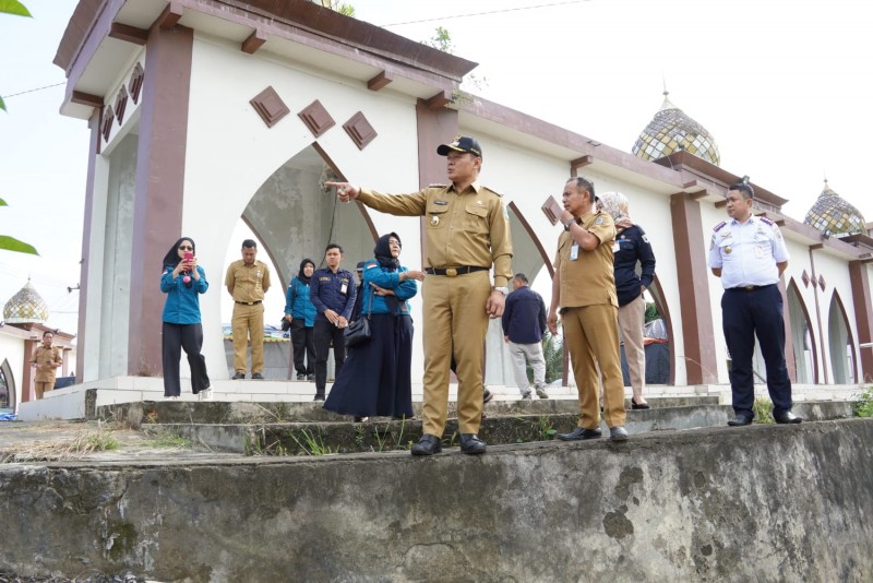 Bupati Fahmi Tinjau Arena MTQ di Kuaro