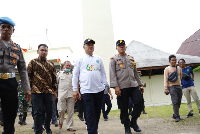 Bupati Melakukan Pengecekan Kesiapan Anggota Keamanan Dalam Rangka Natal,Tahun Baru dan HUT Kabupaten Paser