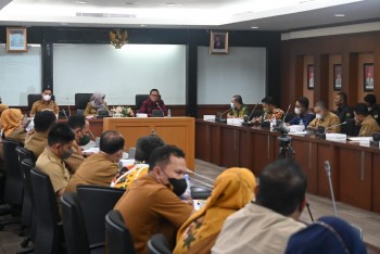 Gelar Rapat Bersama, Pemprov Kaltim dan Pemkab Paser Finalkan Teknis Kunjungan Wakil Gubernur ke Masyarakat Hukum Adat Paser