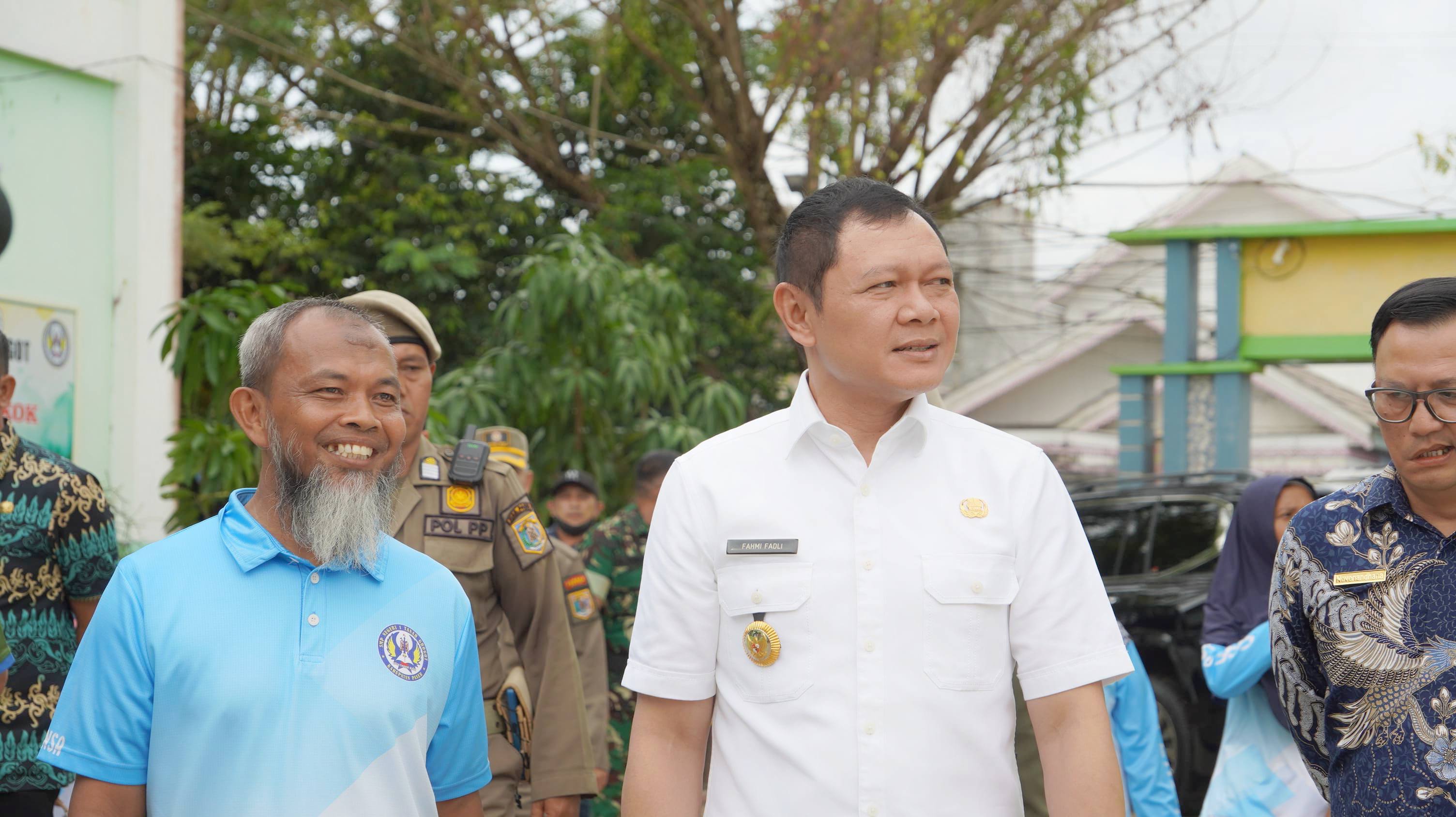 Bupati Fahmi Bernostalgia di Almamaternya