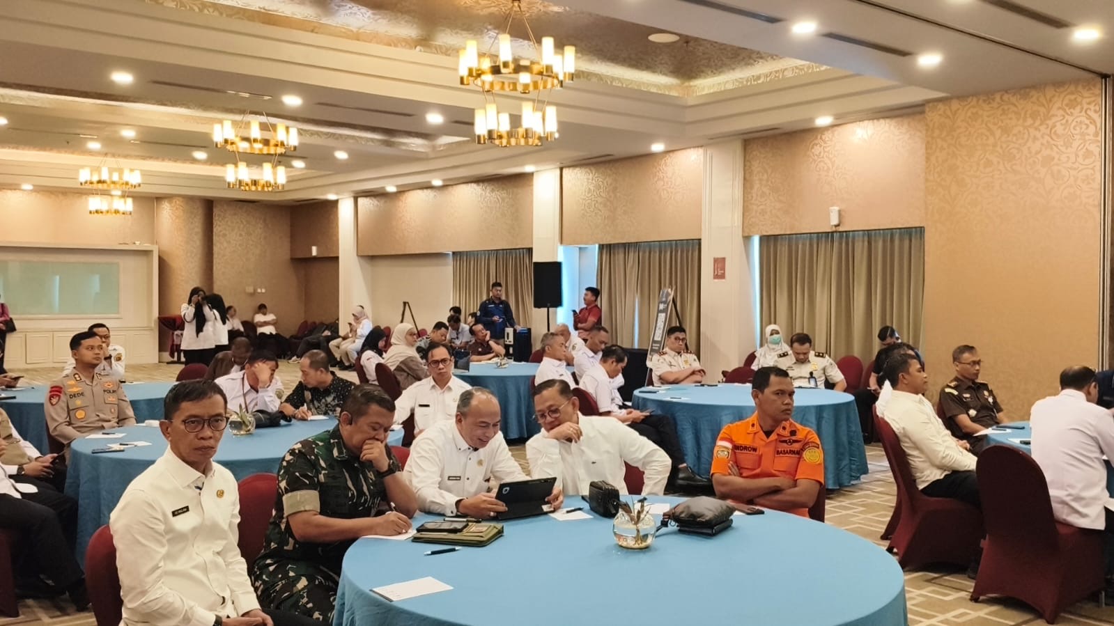 Sinergi Antara Pemerintah Pusat dan Daerah Dalam Menjaga Kedaulatan Maritim 