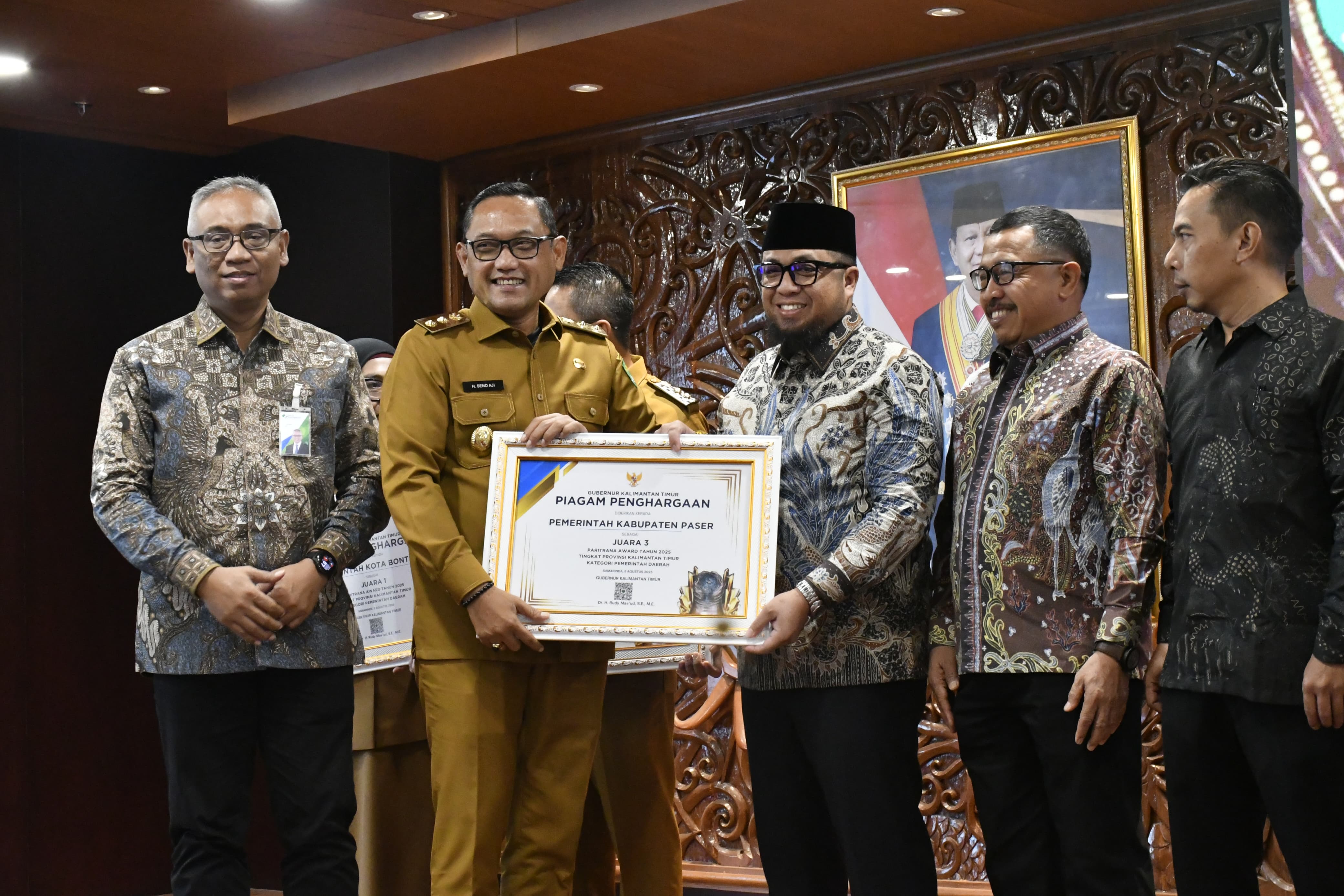 Paser Raih 4 Penghargaan Paritrana Award Tahun 2025