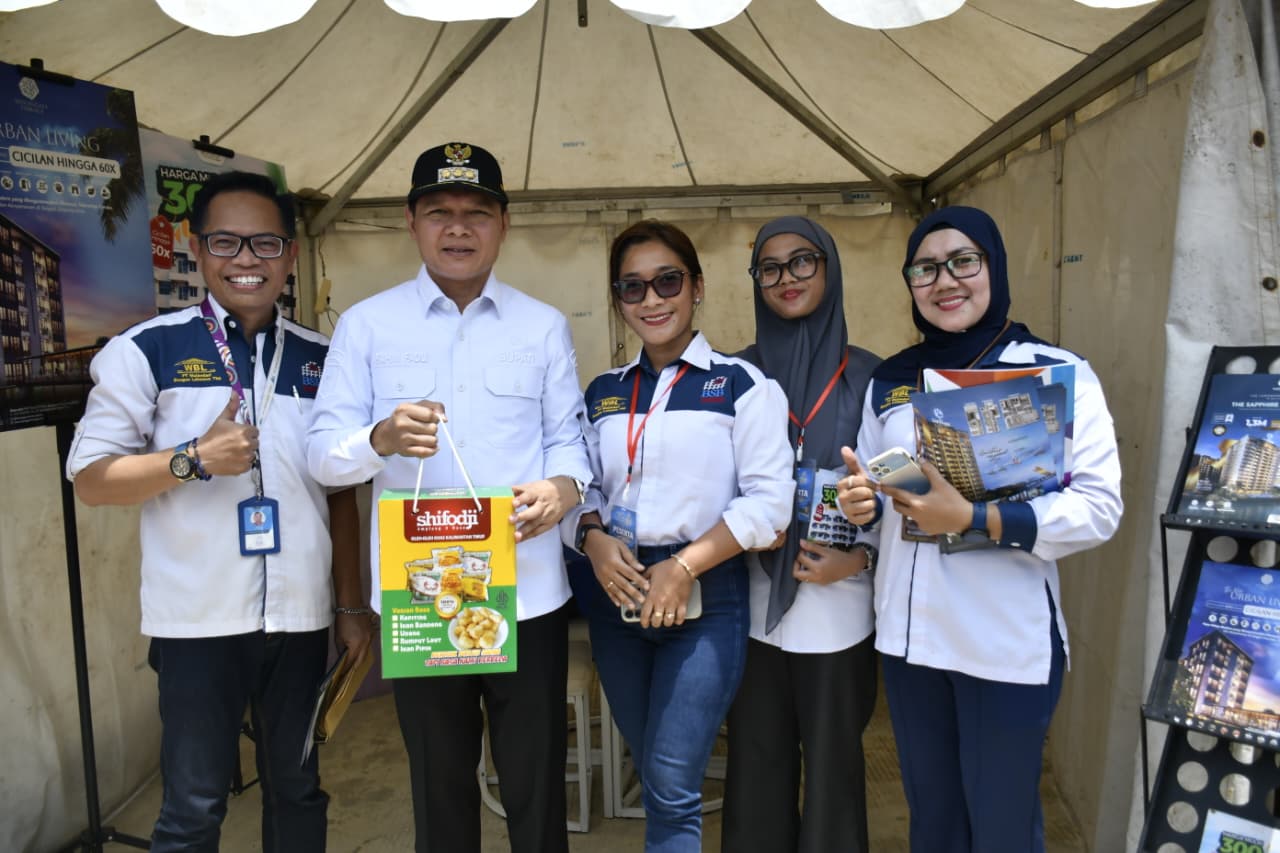  Kunjungi Expo Perumahan, Bupati Apresiasi Keterlibatan Semua Pihak yang Sediakan Hunian Layak