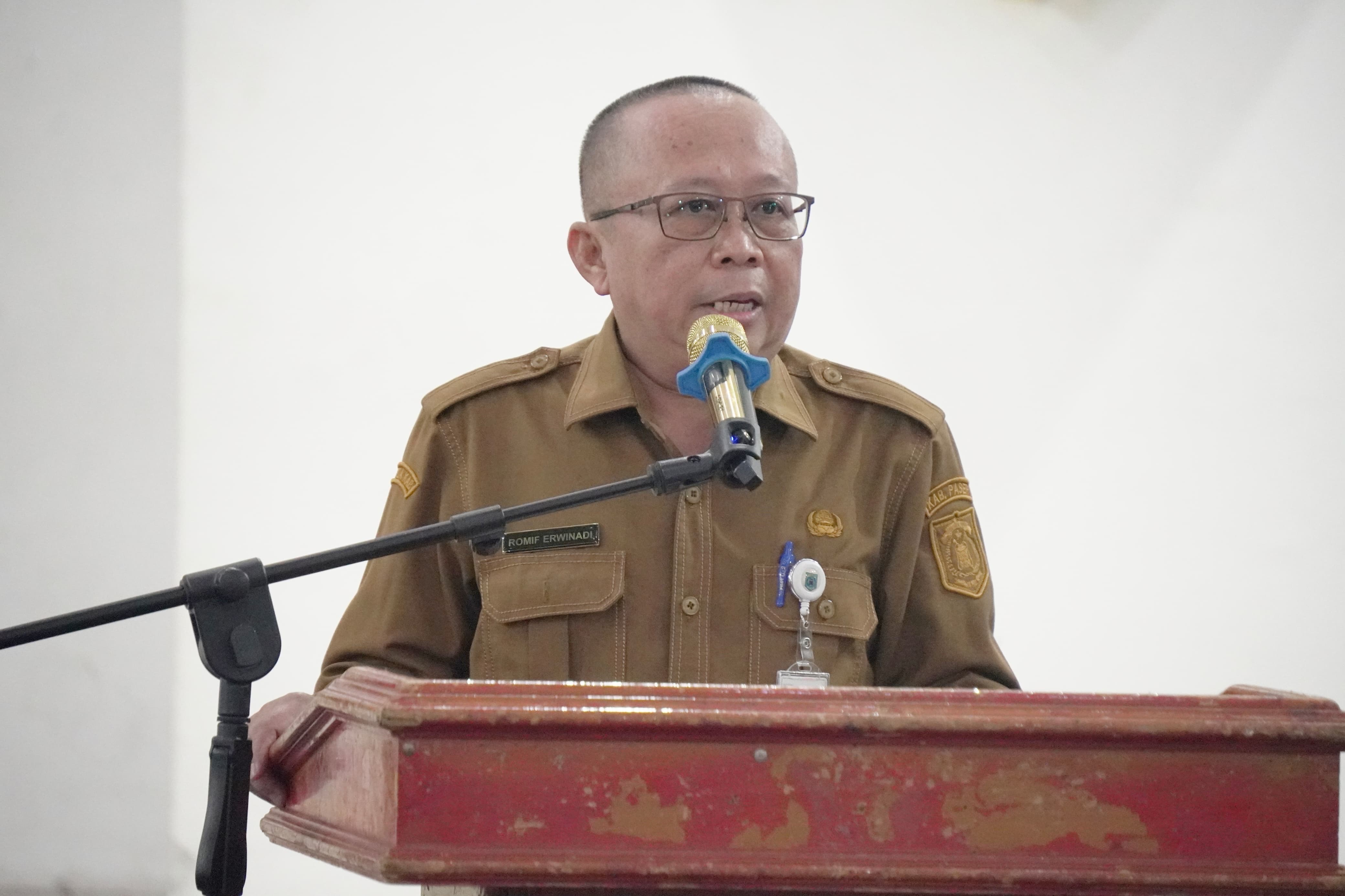 Asisten Pemkes Buka Kegiatan Informasi Status Kepesertaan JKN di Paser