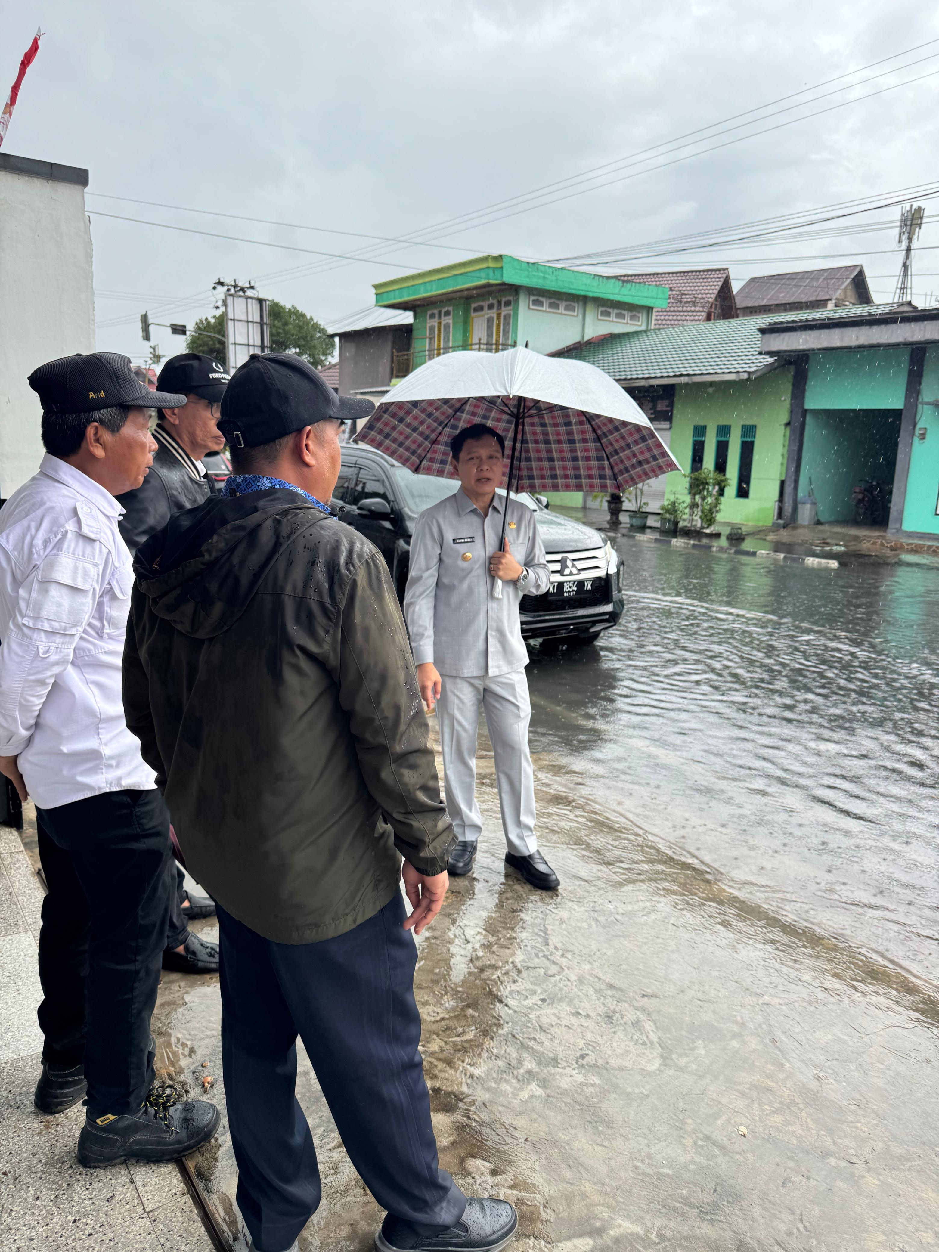 Bupati Tinjau Banjir