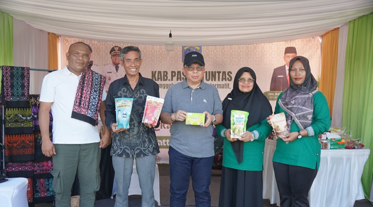 Kunjungi Stand Paser Pada MTQ KE-45 Kaltim, Asisten Pemkes Daat Pengalaman Baru Untuk Mengembangkan Sektor UMKM