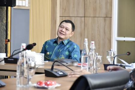 Bupati Fahmi Ikuti Rapat Virtual Bersama Komisi II DPR RI Bahas Remunerasi dan DBH