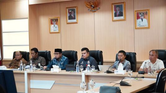Pemkab Paser dan Pemprov Kaltim Cari Jalan Tengah Terkait Perizinan Tambang Pasir