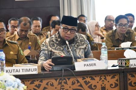 Wabup Ikhwan Ikuti HLM Dalam Rangka Penguatan TPID, TP2DD dan  Rakor MBG