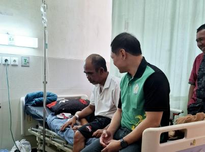 Pasien yang Dikunjungi Bupati: Lain Memang kalau Bupatinya Dokter