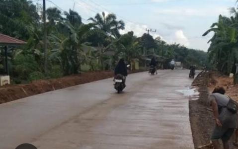 Perusahaan Harusnya Bantu Pelihara Jalan