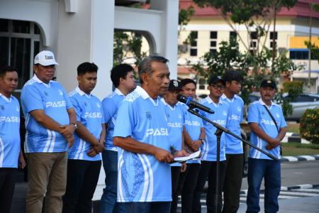 Lepas 211 Kontingen Paser ke Sangatta, Sekda Optimis Peringkat Paser Akan Naik 