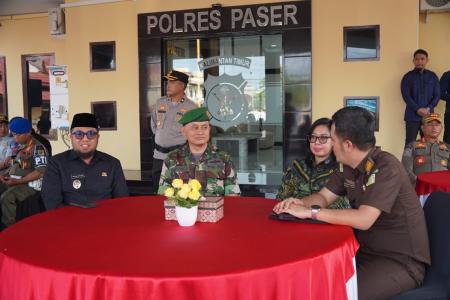 Hadiri Gelar Pasukan Ketupat Mahakam 2026, Wabup Tegaskan Dukungan Pemkab Sukseskan Arus Mudik