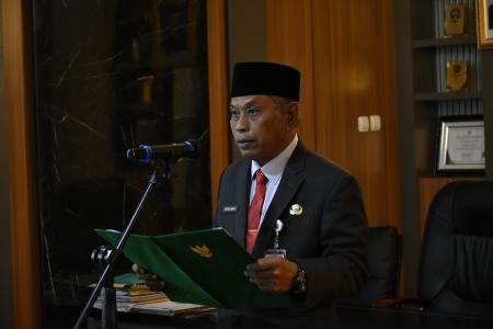 Sekda Lantik Tiga Pejabat Administrator dan Satu Pejabat Fungsional 