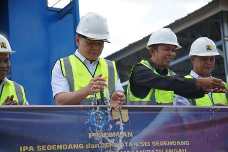 Bupati Resmikan IPA Desa Segendang Kecamatan Batu Engau, Komitmen Nyata Pemkab Hadirkan Layanan Dasar Berkualitas 