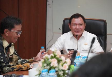 Adi Maulana: Transportasi Orang dan Barang 100 Persen melalui Jalan Darat