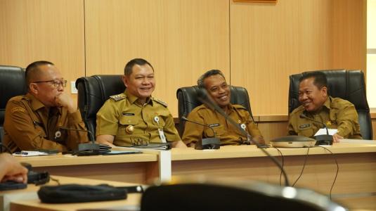Bupati Fahmi Hadiri Entry Meeting  BPK Secara Daring