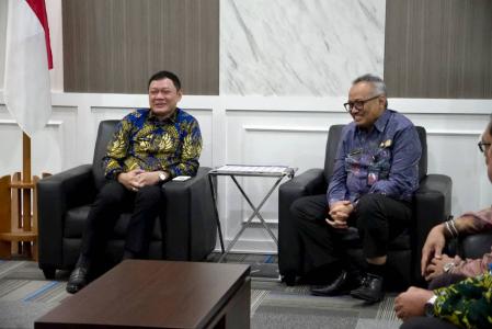 Bupati Tiba di BKN Disambut Kepala Kanreg VIII BKN Banjarmasin 