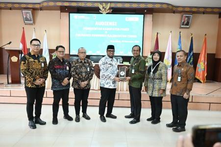 Pemkab Paser Audensi dengan Politeknik  Kesehatan