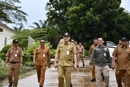 Pastikan Pengelolaan Sampah Secara Komprehensif Dan Terstruktur, Bupati Tinjau TPA di Janju