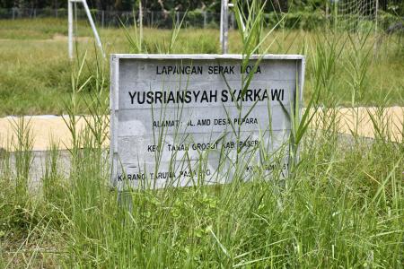 Lapangan Sepakbola Yusriansyah Syarkawi Desa Pepara Menjadi Perhatian Bupati